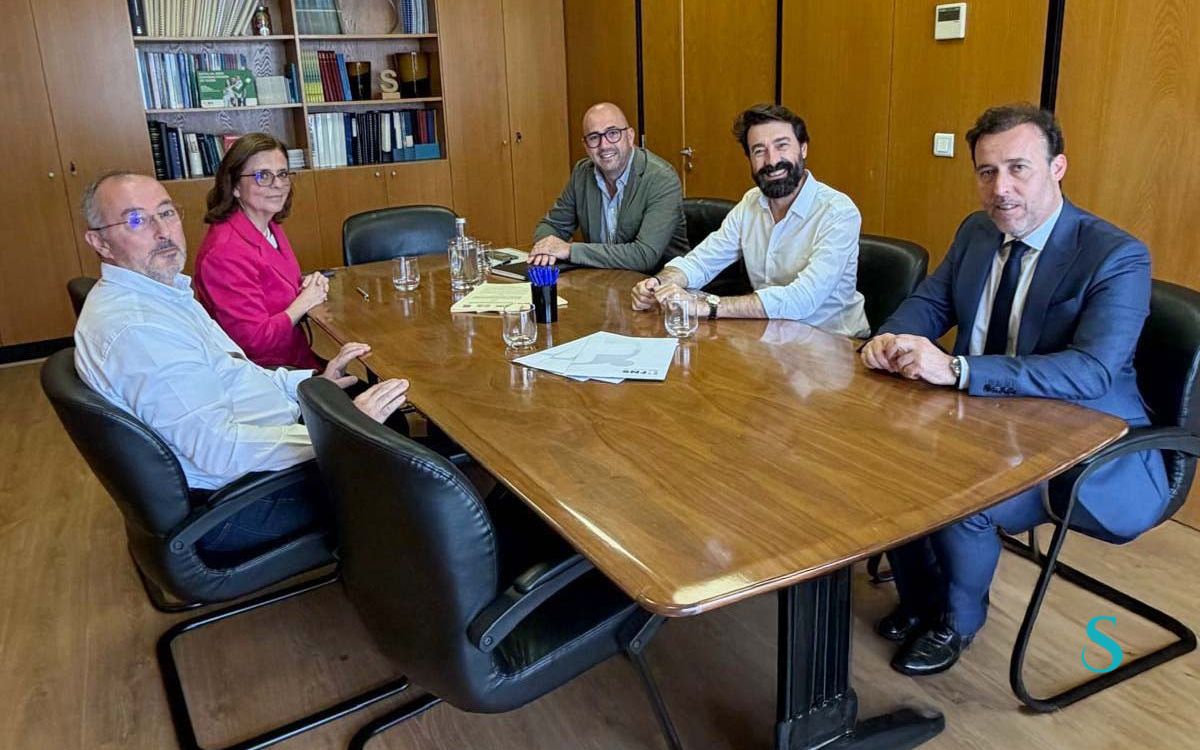 Esta imagem não tem texto alternativo. O nome do ficheiro é: assinatura-cct_fotografia