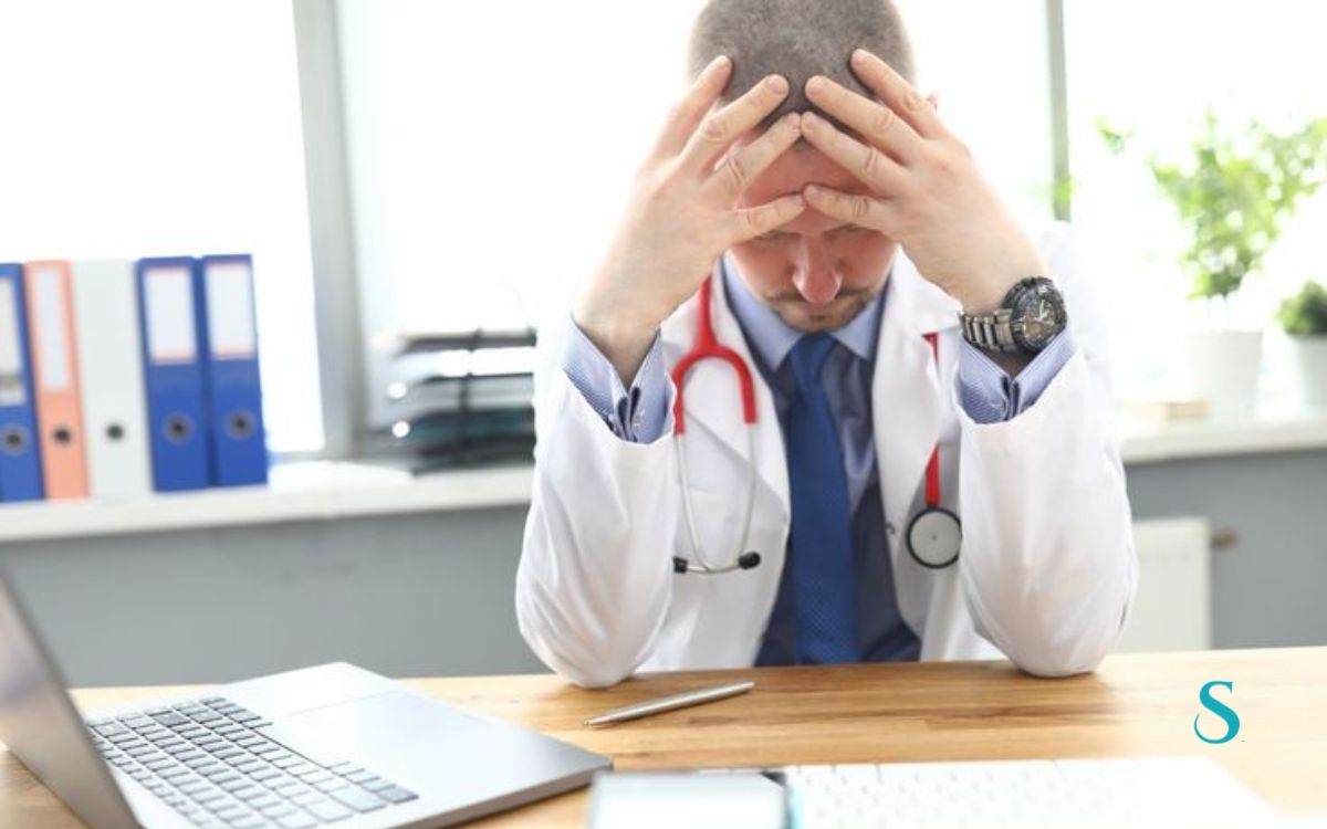 Esta imagem não tem texto alternativo. O nome do ficheiro é: medico_burnout